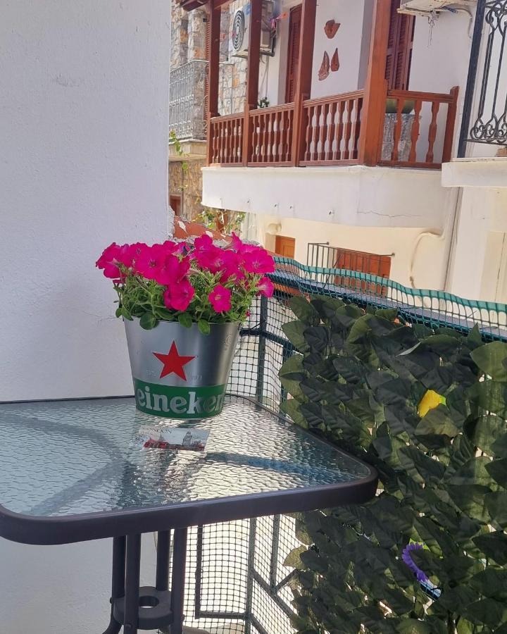 Angel Studio Apartment Skiathos Town Luaran gambar